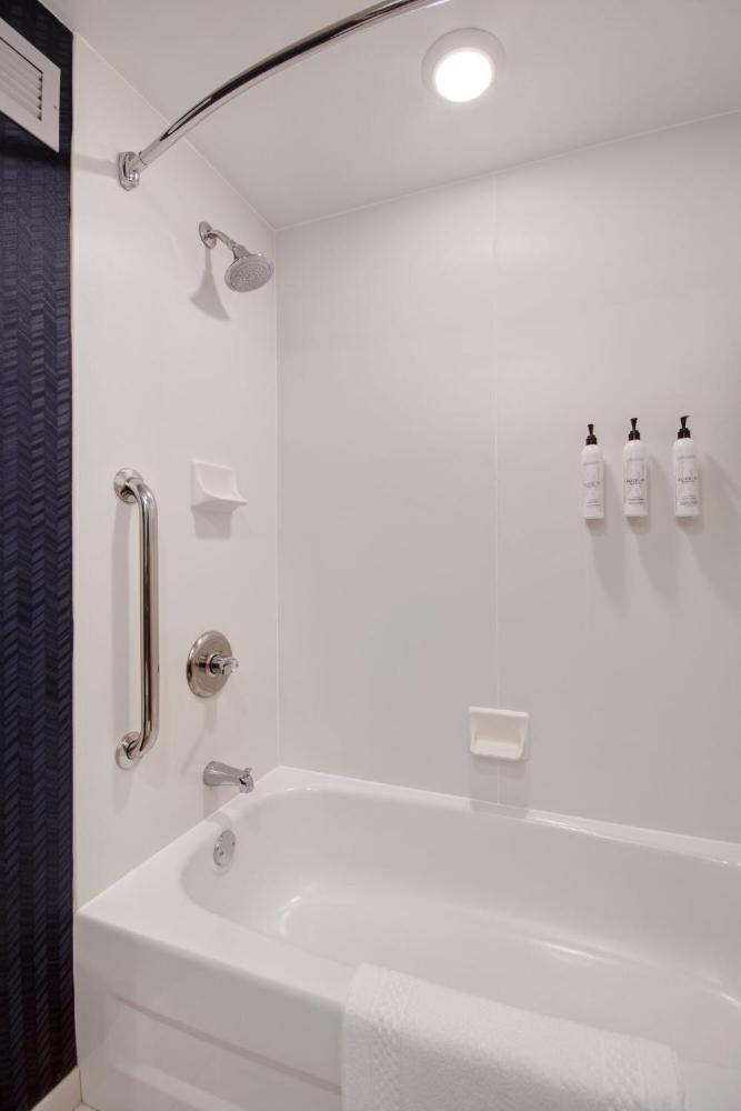 King Suite interior